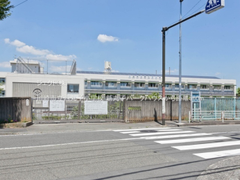 ���ӊ� ���s�����ێq���w�Z560m