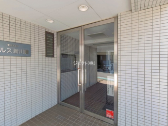 �G���g�����X -